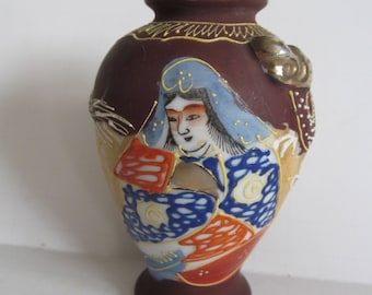 Antique Oriental Vase Antique Geisha Girl Pottery Vase Oriental Dragon Vase Japanese Satsuma Moriage Vase Japanese decor Asian Decor Vases