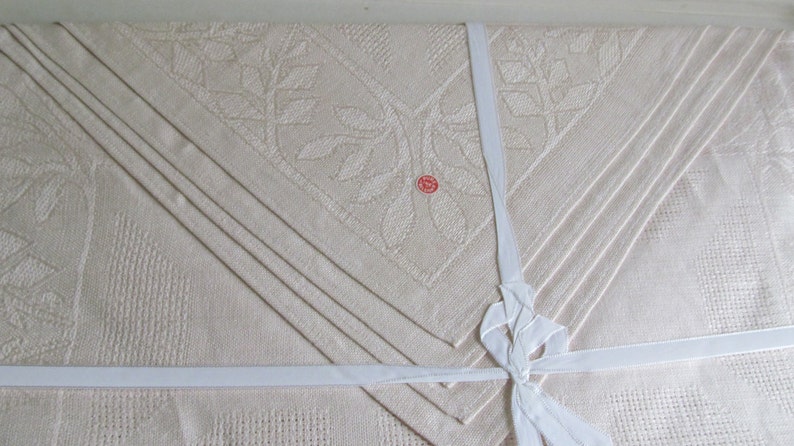 Vintage NEW Belgium Linen Placemats and Napkins Box set Linen Napkins Vintage Table Linens Wedding Linen gift Idea Home Warming Gift