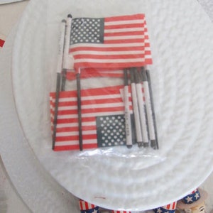 Americana USA Flags Toothpick Flag Toothpicks 4th of July Decor Cupcake ...