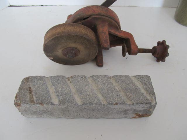 Antique Luther Line Mechanic Special Hand Crank Sharpener Grinder 3 1/2  Stone