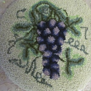 Grape Hooked Rug Mat, Hand Hooked, Candle Mat, Table Mat Coaster ...