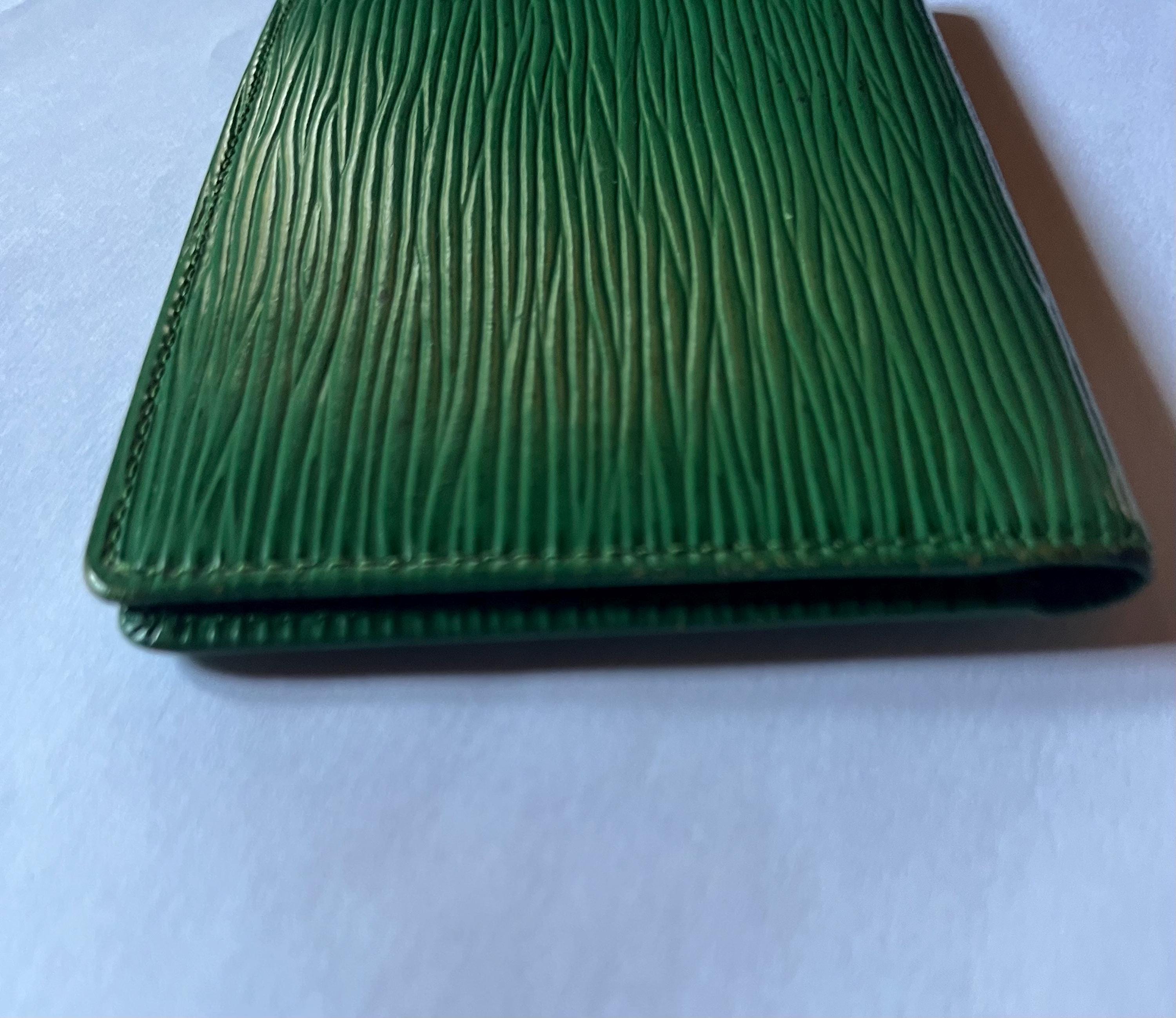 LV Green Epi Card Case Wallet LV Wallet Box Credit Card Holder