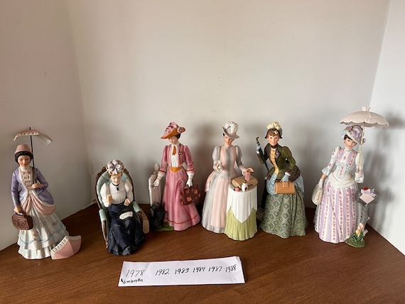 Mrs Albee 1978 1982 1983 1984 1987 1988 Figurines Avon Victorian