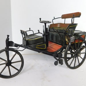 Large 1800s 3 wheel Automobile Antique Motorcycle 3 Wheel Trike Motorcycle memorabelia Collectible Motorcycle Gifts Men Daimler Motorkutsche
