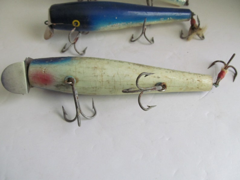Antique Deep Sea Fishing Lures Wooden Antique Lureshand Etsy