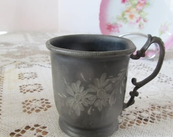 Victorian Silver plate Cup Antique Baby Cups Victorian Silver Cup Engraved Silver Cup Antique Childs Cup Silver Etched Floral Baby Cup