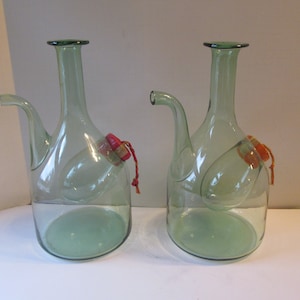 Wine Carafe Wine Bottle Chiller Decanter Bar Cart Decor Liquor Decanter Set 60s Barware Bar Cart Accessory Green Glass Decanter with Stopper