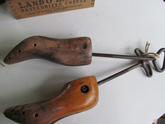 Shoe Forms Display Cobbler Shoemaker Handmade Lea… - image 7