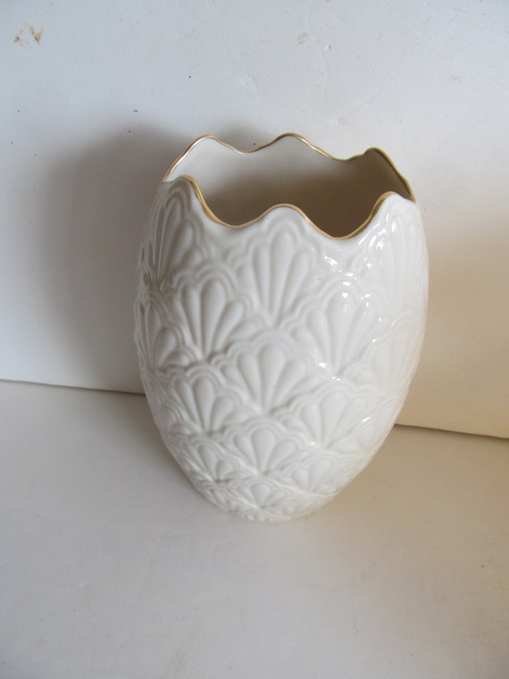 Vintage LENOX Vase Jacquard Lenox China Vase Ivory 24kt Gold Etsy
