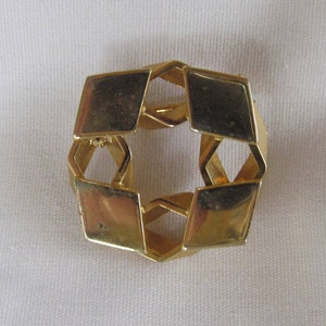 Square brooch Trending Minimalist Jewelry Gold Abstract Brooch Geometric Infinity Scarf Shawl Pin Trending Jewlery Gold Brooch 1980s Jewelry image 1