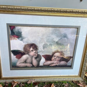 Raphaels Cherub Angels Wall Art Print in Gold Frame Victorian Home Decor Sistine Madonna Raphael’s Angels