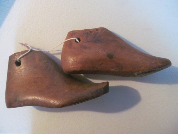 2 Childs wooden Shoe Last Forms Shoe Cobbler Shoe… - image 1