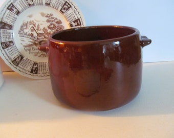 West Bend pottery Bakeware Bean Pot Vintage Brown Stone Ware Homemade Baked Beans Pot Rustic Farmhouse Kitchen decor
