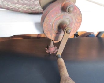 Knife Sharpener Stones Farmhouse Antique Primitive Tools Hand Crank Grinding Wheel Antique Tools Bench Mount Grinding Wheel Workshop Garage