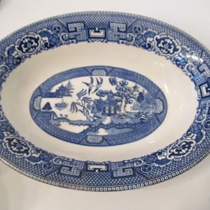 Blue Willow Oval Serving Bowl Vegetable Bowl Blue White Plates Willow ware Bowl Blue Willow Bowls Blue Willow Serving Platter Moriyama Japan
