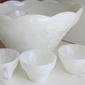 Rustic Wedding Decor White Wedding Punch Bowl Sets Vintage Milk Glass Punch Bowl  Burlap Lace Milk Glass Wedding Engagement Party Decor