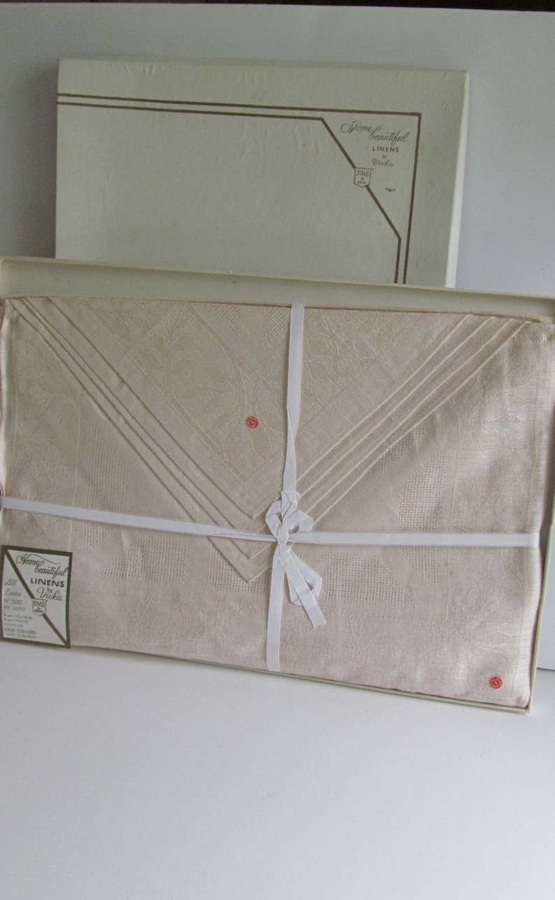 Vintage NEW Belgium Linen Placemats and Napkins Box set Linen Napkins Vintage Table Linens Wedding Linen gift Idea Home Warming Gift