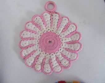 pink Hand Crochet POT HOLDER Hot Plate TRIVET Crochet kitchen decor Vintage Hand Crochet Pot Holders Art Deco Kitchen Decor pink kitchen