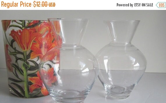Sale Short And Squatty 2 Small Bud Vases Crystal Clear Bud Etsy