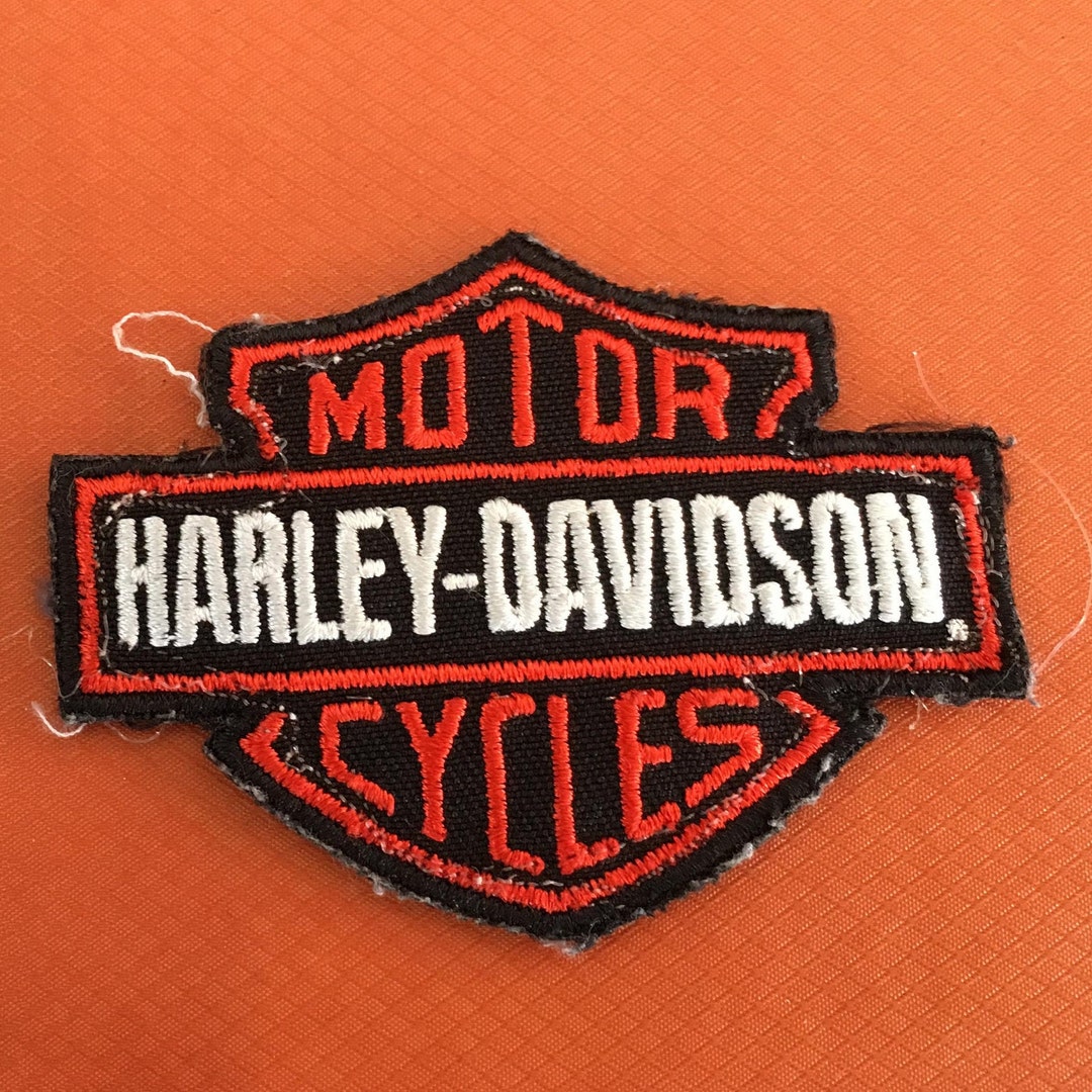 Classic HD Vintage Harley Bar and Shield Harley Davidson Patch NOS ...