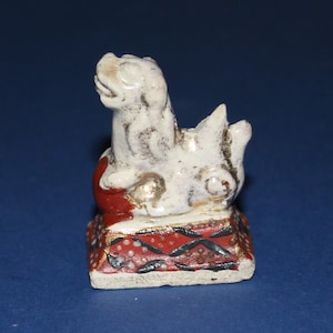 Antique Tiny Miniature Japanese foo Dog/Male/Japanese/Chinese