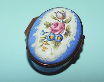 Vintage Halcyon Days Pill Box/Bilston and Battersea Enamels