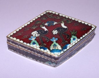 Vintage Chinese Enameled  Cloisonné Pill Box/Trinket Box Circa 1920