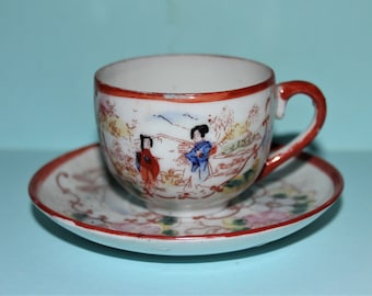 Taza de té vintage japonesa Kutani Egg Shell y platillo pintados a mano
