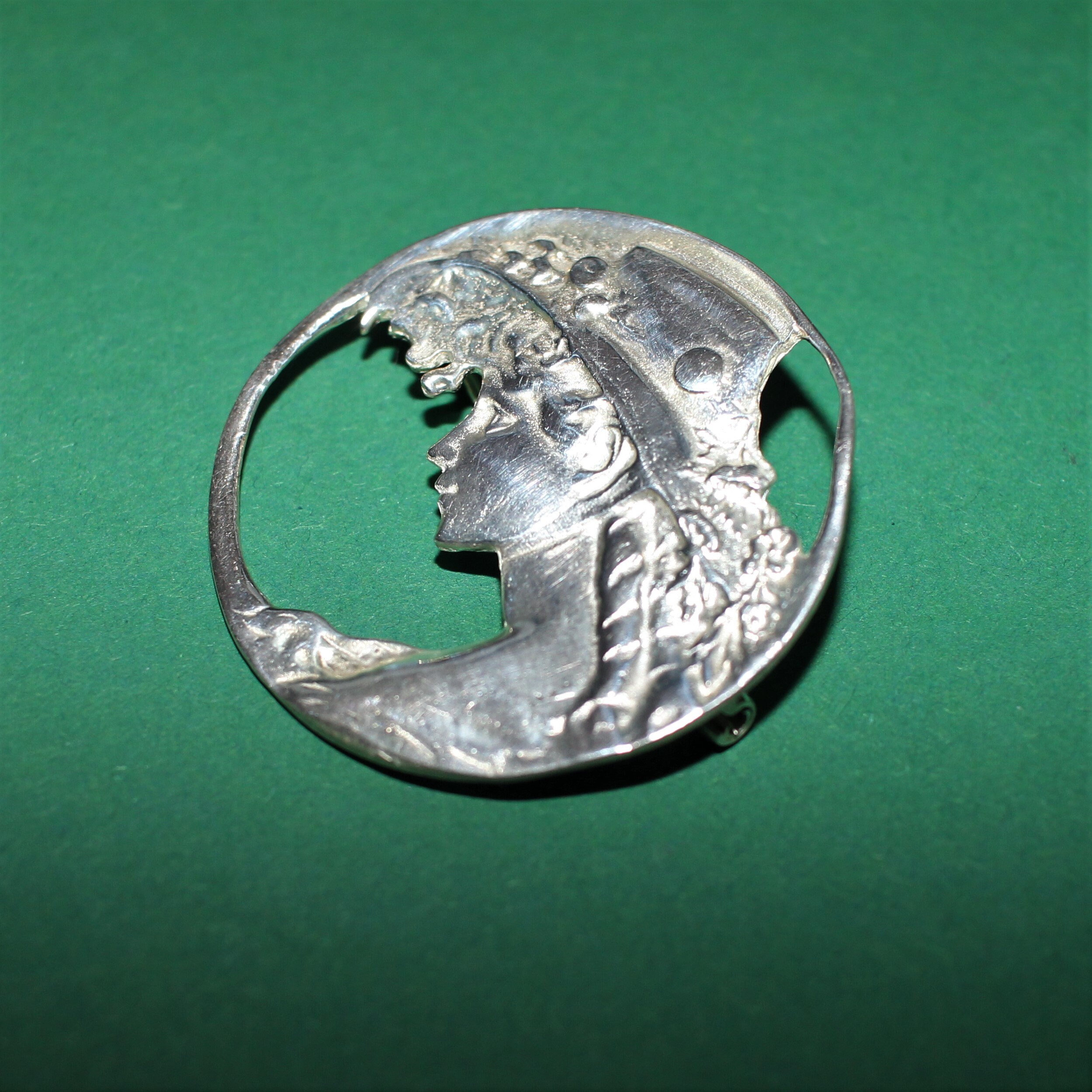 Broche Art Nouveau 1900 En Argent Massif Signée LINA - Très Bon état (Jugendstil)