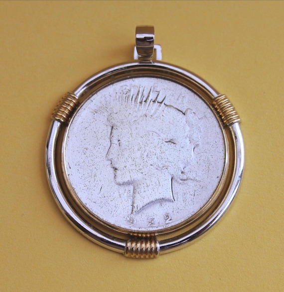1922 Peace Silver Dollar/pendant/collectable