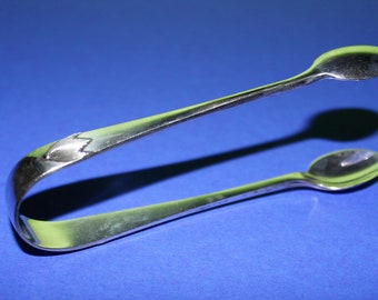 Pretty Traditional Edwardian Silver Plated Sugar Tongs