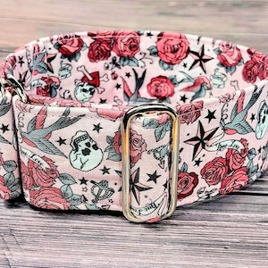 pink dog collar with skulls and roses, fabric greyhound collar, tattoo martingale collar or buckle, whippet collar / skulls & roses pink