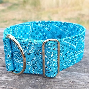 Collar para perro Bandana turquesa, collar Martingala, collar de estrangulamiento o hebilla, collar para galgo, collar para whippet azul claro / bandana cielo