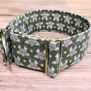 halloween dog collar, greyhound collar with bats, cute martingale limited slip collar or buckle, whippet collar / baby bats
