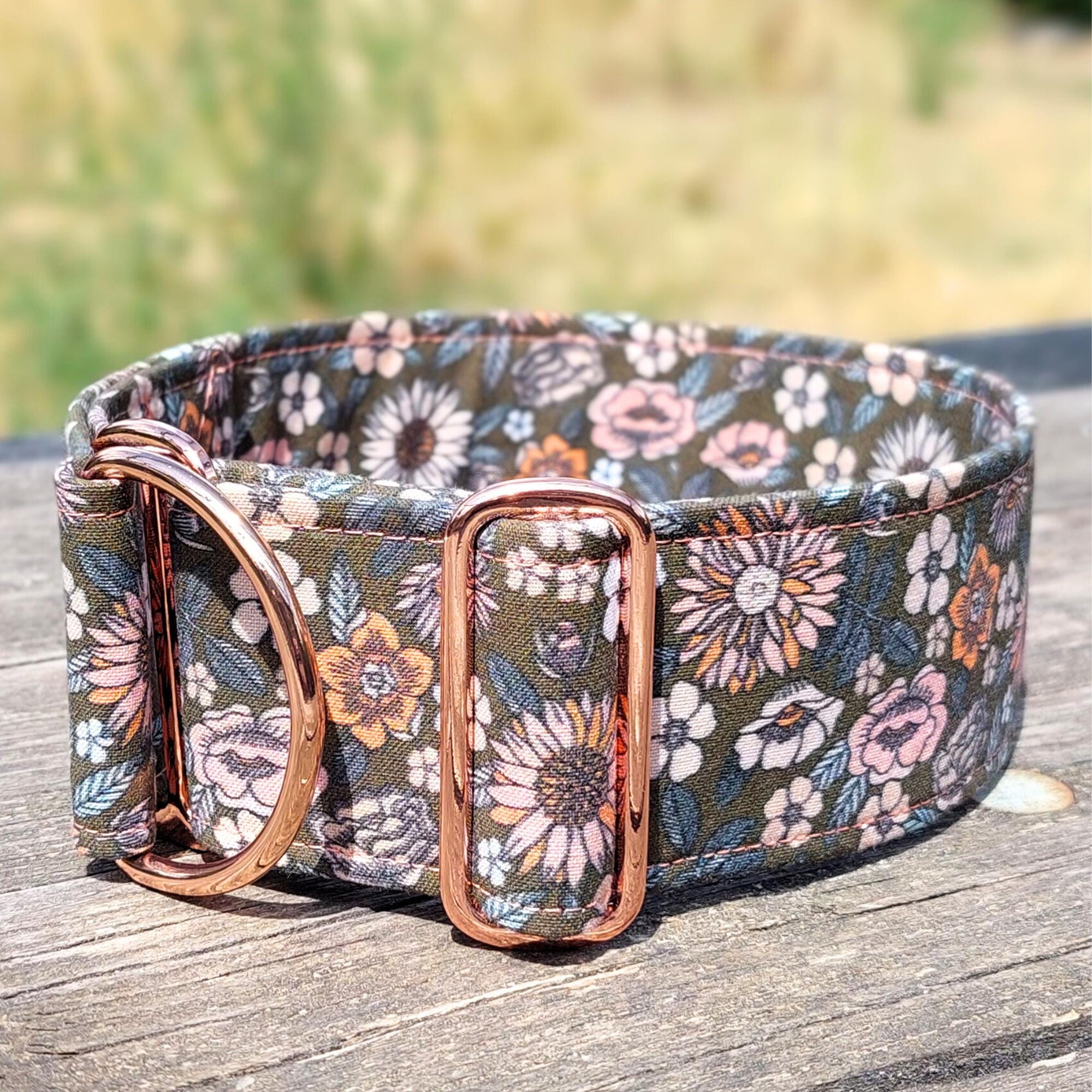 floral dog collar with rose gold hardware, limited slip martingale oder buckle collar, greyhound collar whippet / vintage flowers