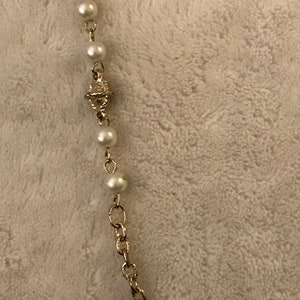 Vintage Faux Pearl Walnut chain Good Luck Gold tone necklace