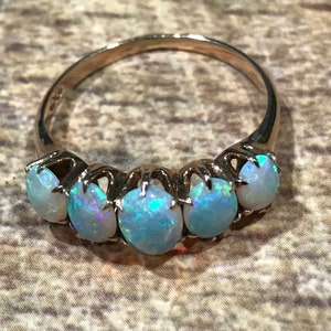 Vintage Fire Opal 14k gold Ring Size 6 with 5 oval opal stones Gorgeous