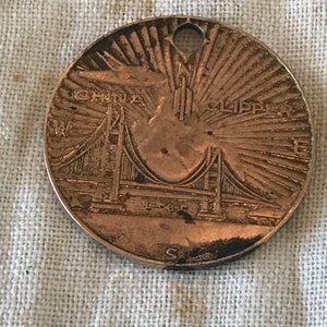 San Francisco Golden Gate  International Exposition San Francisco 1939 China Compass Clipper Medal Metal Souvenir Fob Rare
