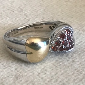 Vintage Raquel Welch Collection Silver 18K Heart and Garnet Heart Ring Size 8