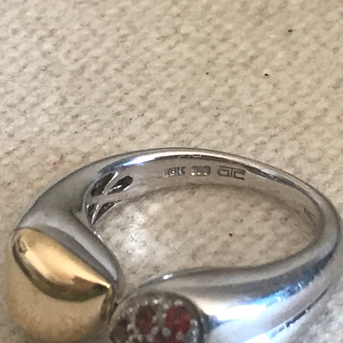 Vintage Raquel Welch Collection Silver 18K Heart and Heart Ring