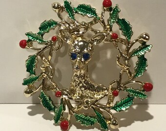 Vintage Christmas Holiday Reindeer Doe Deer Blue eyed Wreath Brooch Sweater Pin