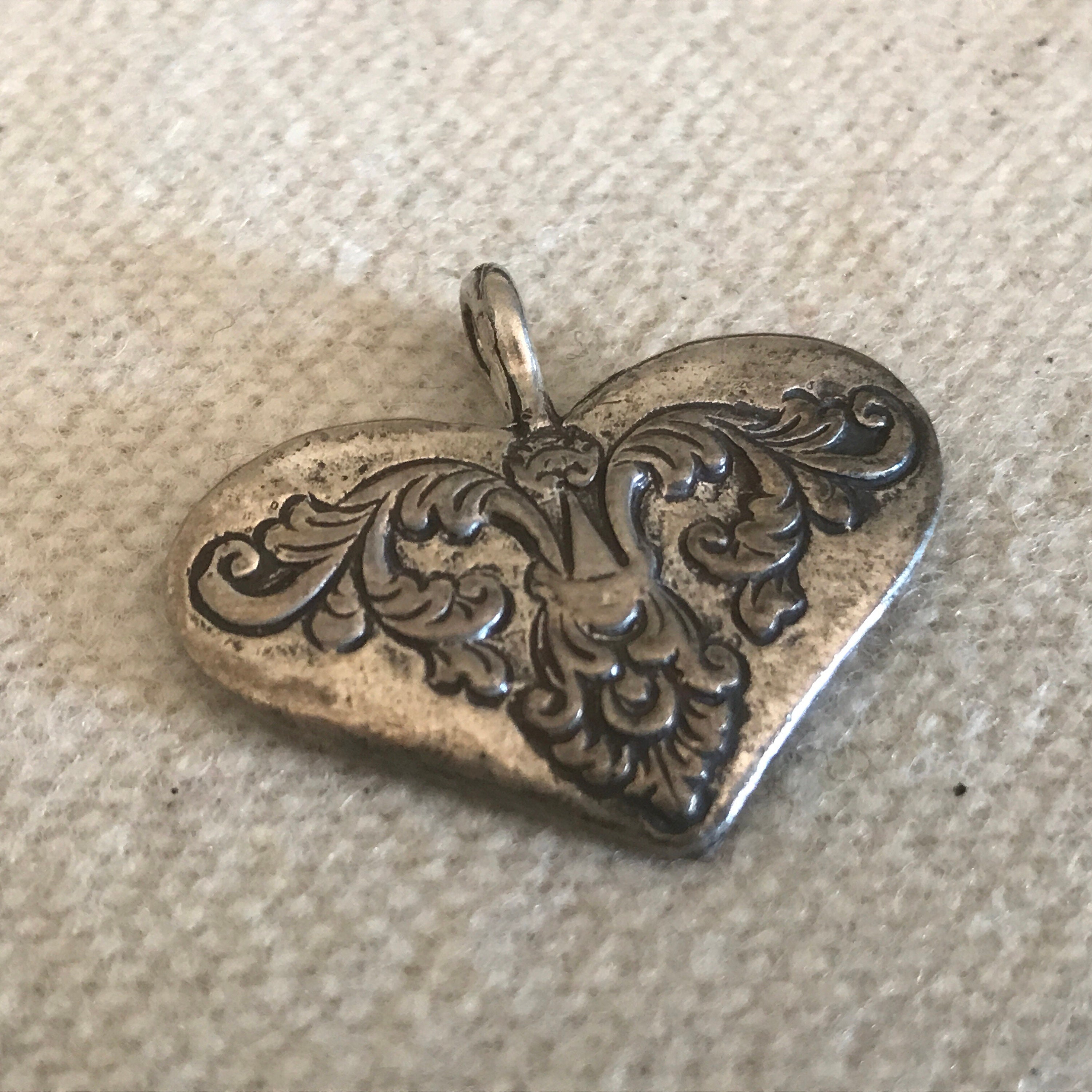 3 Vintage Style Antique Gold Heart Floral Scroll Puffed Pendants - 31mm Acrylic - New Old Stock