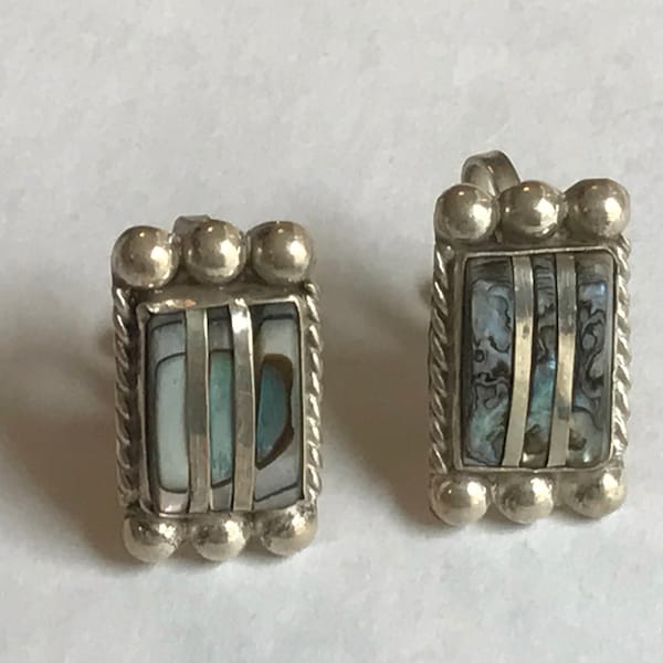 Vintage Inlaid Modernist Farfan Mexican Silver Screw back earrings