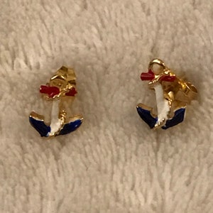 Vintage Anchor Red white blue Rope Nautical gold tone Stud earrings