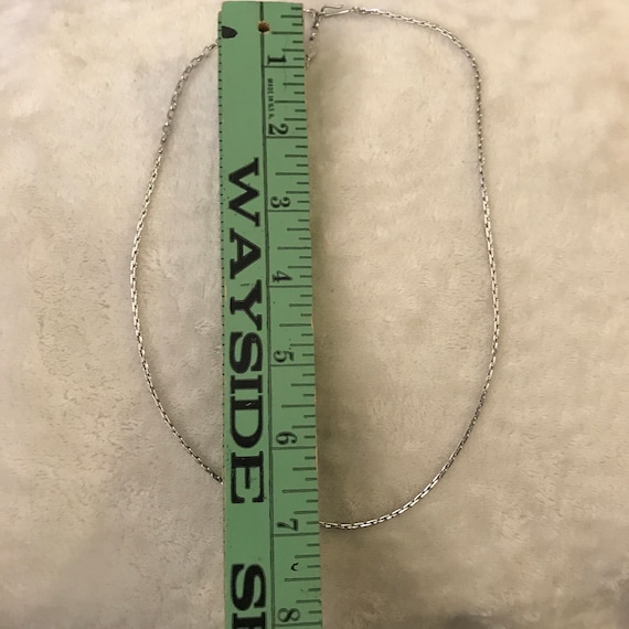 Vintage Sarah Coventry Silver tone flat lay chain Designer Necklace View 4