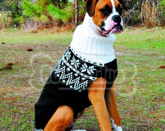 Phuyu dog sweater in an Scandinavian weaved pattern for your BIG baby