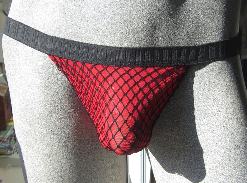 matureJOCKSTRAP