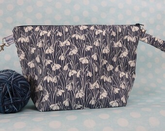 Medium knitting bag | snowdrops bag | project bag | craft storage bag | yarn storage