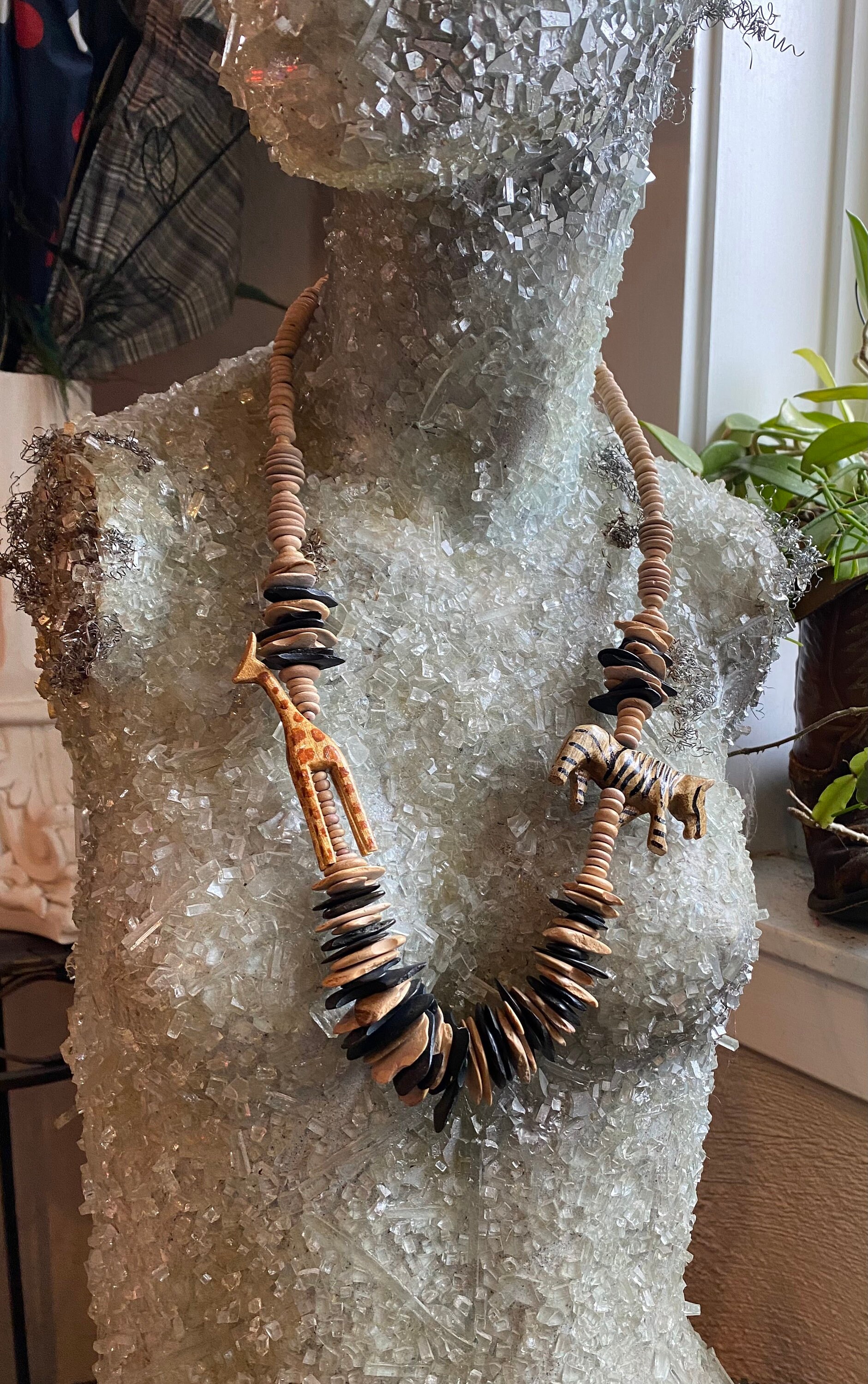 80s Safari Style Wood Necklace With 