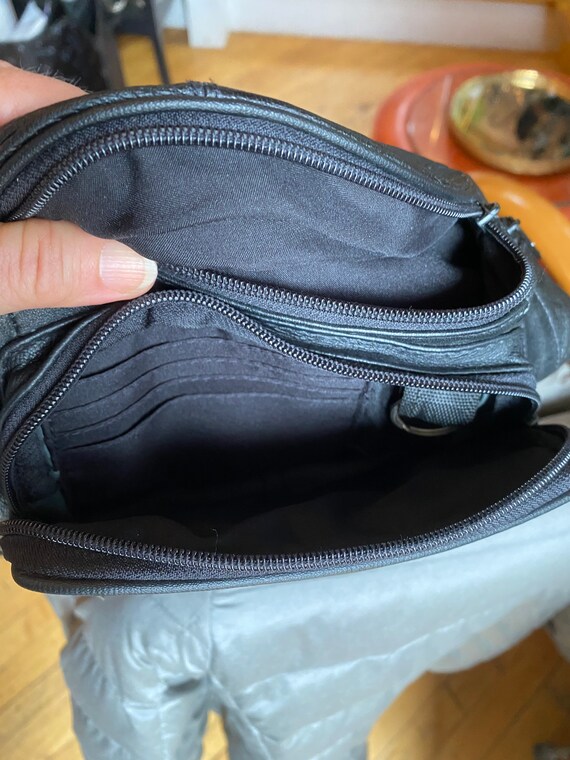 80’s Retro Black Leather Fanny Pack, Hiking Bag, … - image 8